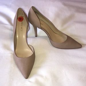 Nude Nine West pumps size 9.5